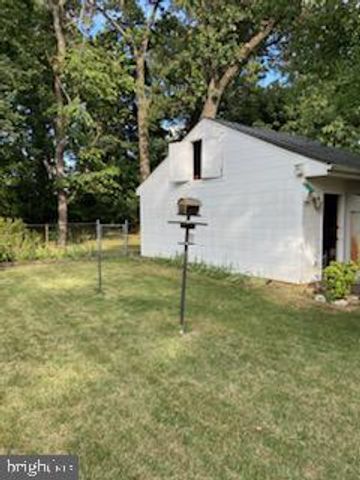 900 WADE AVE, Rockville, MD 20851