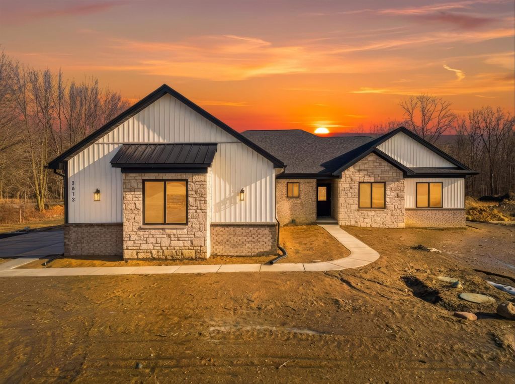 3613 Bethuy Road, Casco Twp, MI 48064