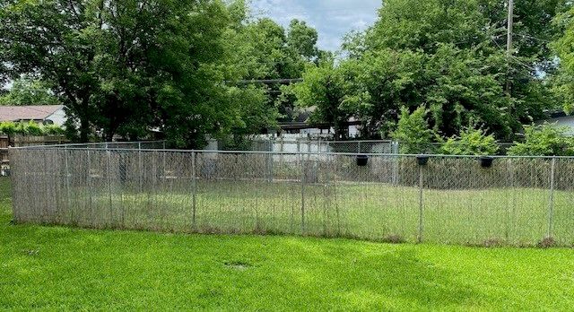 2140 Montalba Avenue, Dallas, TX 75228