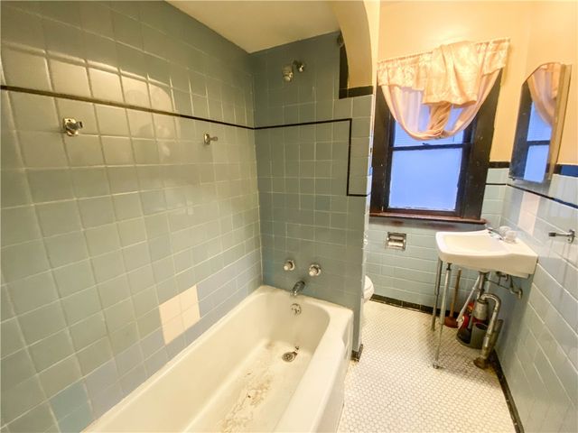 395 Remington Street, Rochester, NY 14621