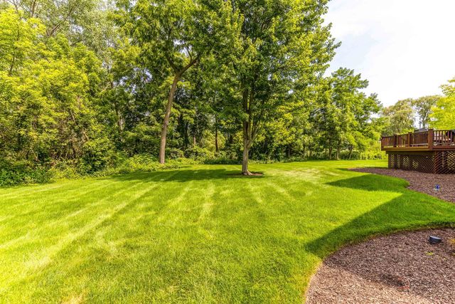 4979 Wild Rose Lane, Long Grove, IL 60047