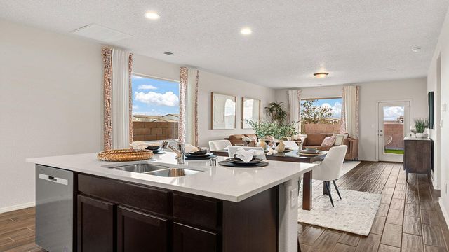 2466 Royal Troon Street NE, Rio Rancho, NM 87144