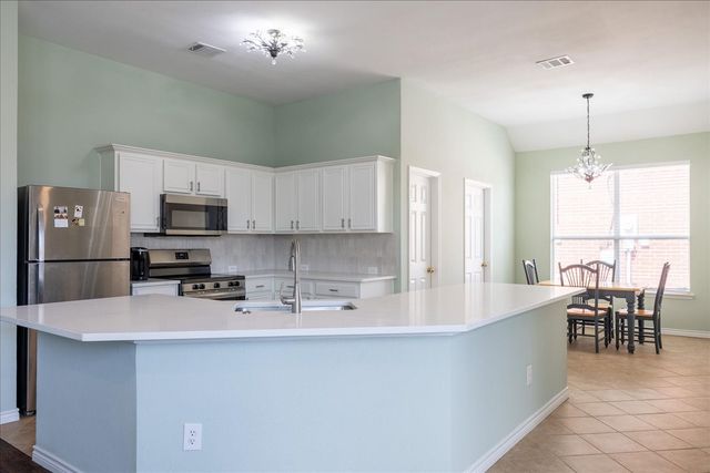 1511 Fallcreek Court, Allen, TX 75002