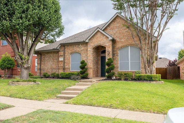 1511 Fallcreek Court, Allen, TX 75002