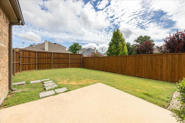 1511 Fallcreek Court, Allen, TX 75002
