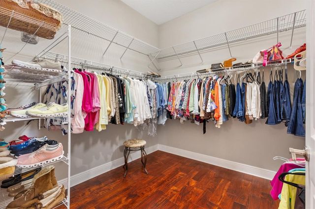 984 IRON OAK WAY, The Villages, FL 32163