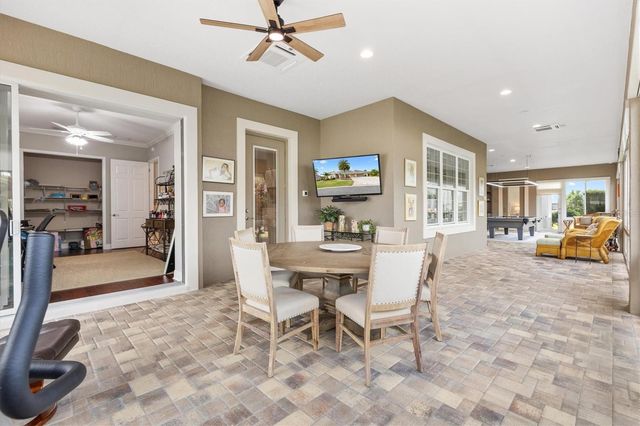 984 IRON OAK WAY, The Villages, FL 32163