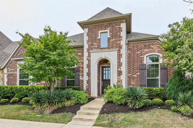 821 Orleans Drive, Southlake, TX 76092