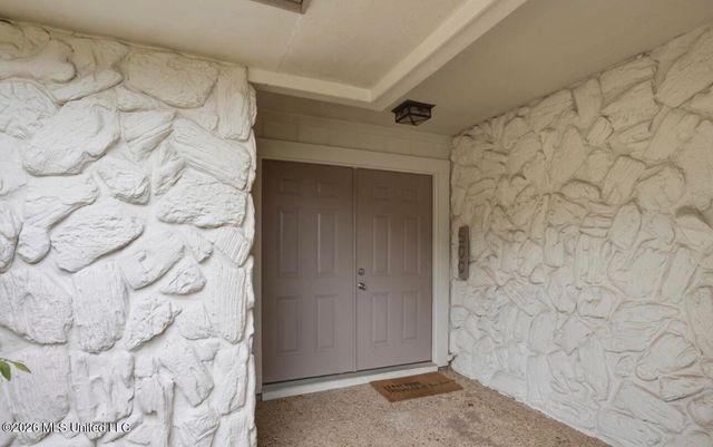 500 Alverton Court, Brandon, MS 39047