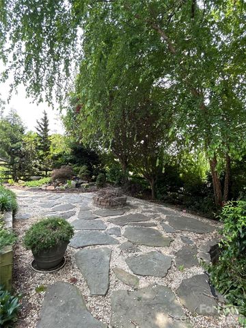 4406 Overbecks Lane, Waxhaw, NC 28173