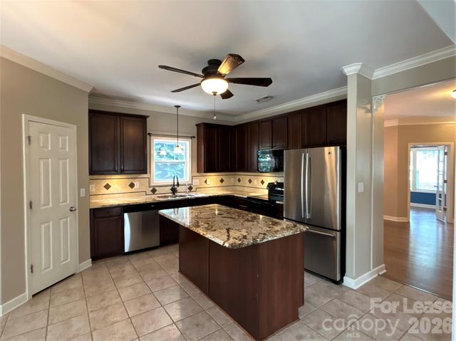 4406 Overbecks Lane, Waxhaw, NC 28173