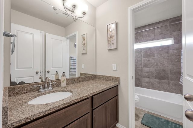 2811 Wilde Redbud Lane, Conroe, TX 77385