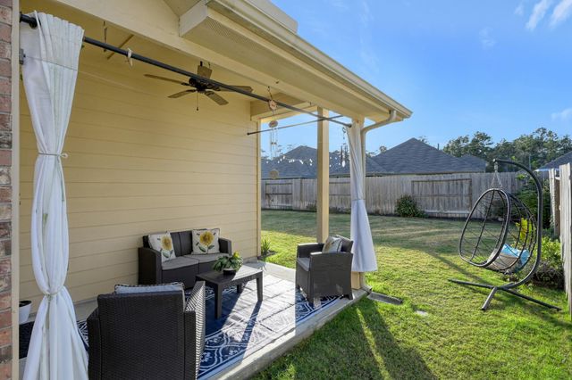 2811 Wilde Redbud Lane, Conroe, TX 77385