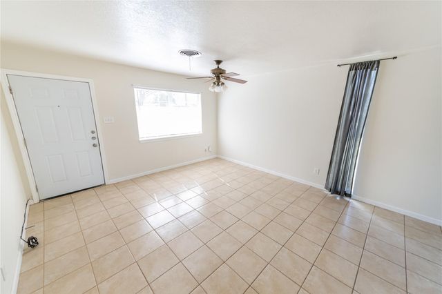 5801 Wellington DR A, Austin, TX 78723