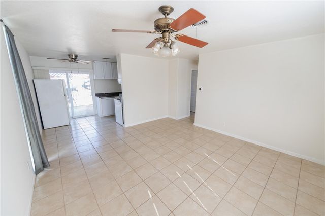 5801 Wellington DR A, Austin, TX 78723