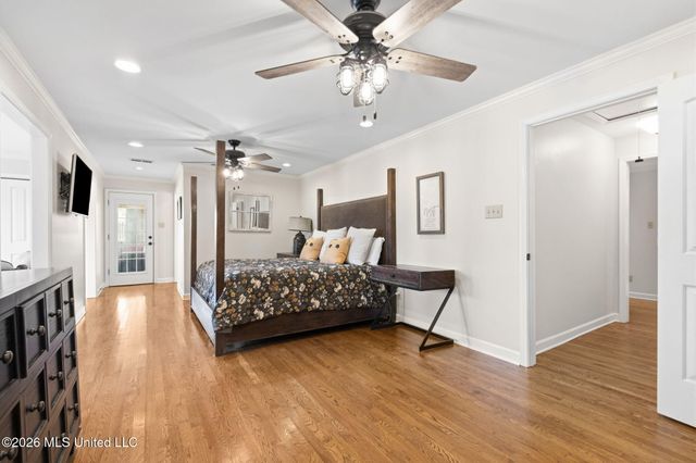 7300 W Shahkoka Drive, Olive Branch, MS 38654