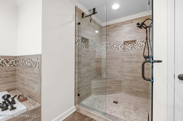 7300 W Shahkoka Drive, Olive Branch, MS 38654