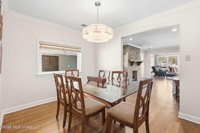 7300 W Shahkoka Drive, Olive Branch, MS 38654