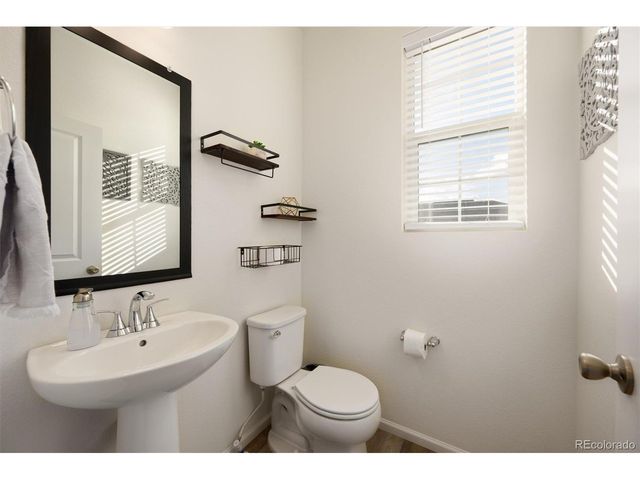 4605 Meadow Dr, Dacono, CO 80514