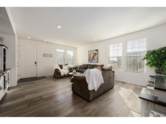 4605 Meadow Dr, Dacono, CO 80514