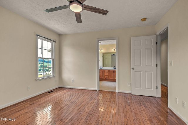 25287 Whiteridge Drive, Abingdon, VA 24211