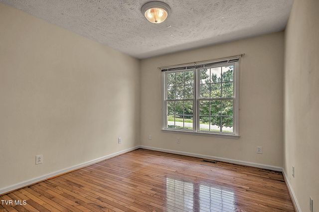25287 Whiteridge Drive, Abingdon, VA 24211