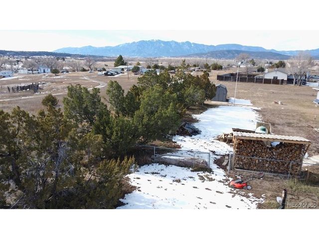 3279 Lunar Dr, Colorado City, CO 81019