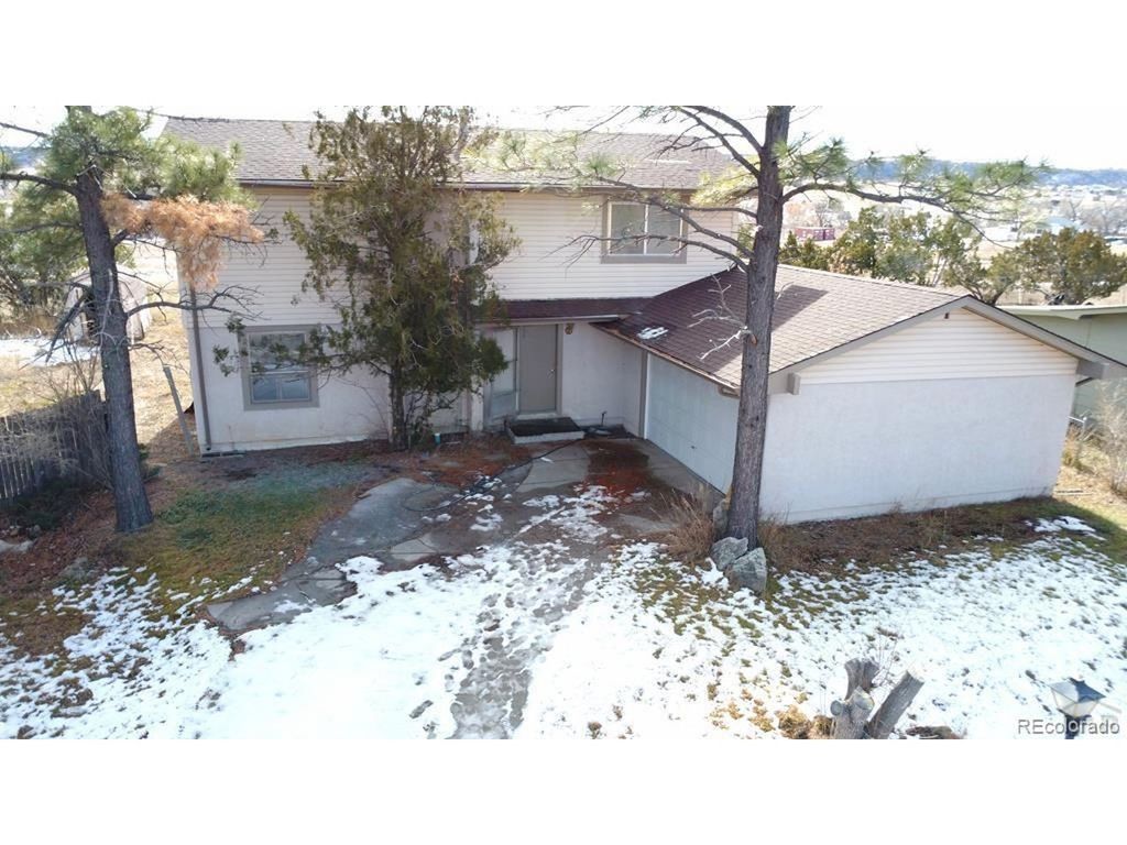 3279 Lunar Dr, Colorado City, CO 81019