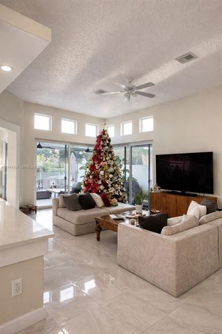 3038 Marion Ave, Margate, FL 33063