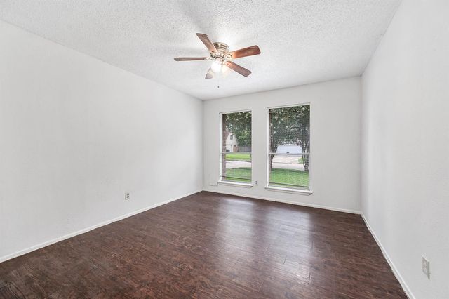 16238 Sierra Grande Drive, Houston, TX 77083