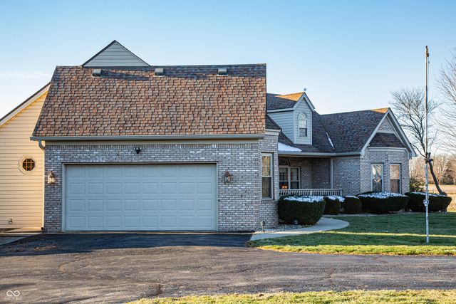 4014 N Centerline Road, Franklin, IN 46131