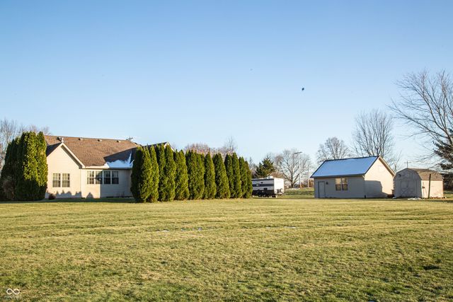 4014 N Centerline Road, Franklin, IN 46131