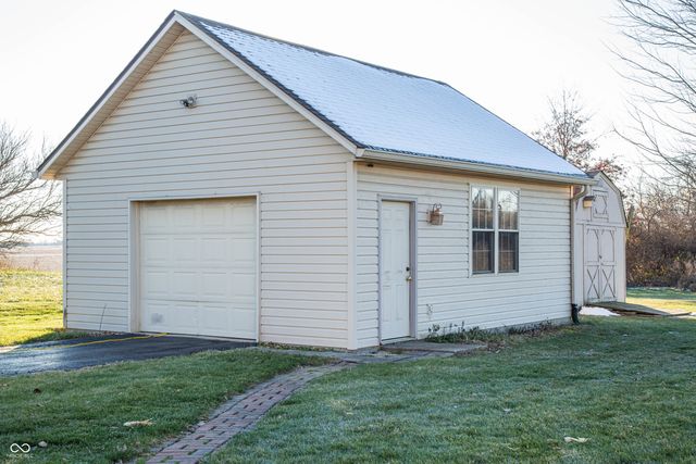 4014 N Centerline Road, Franklin, IN 46131