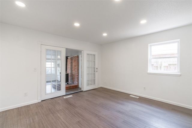 617 W Silver Meadow Drive, Oklahoma City, OK 73110