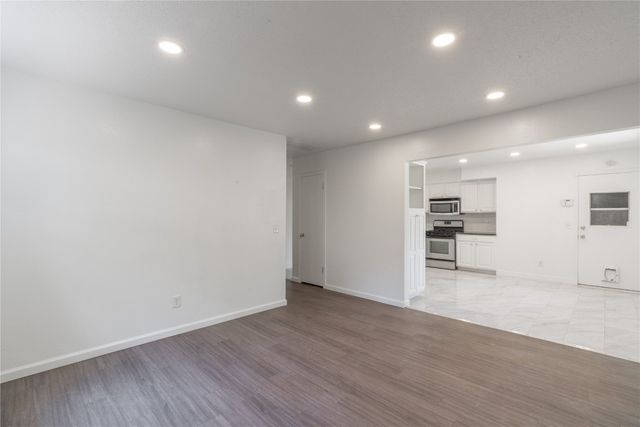 617 W Silver Meadow Drive, Oklahoma City, OK 73110