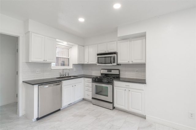 617 W Silver Meadow Drive, Oklahoma City, OK 73110