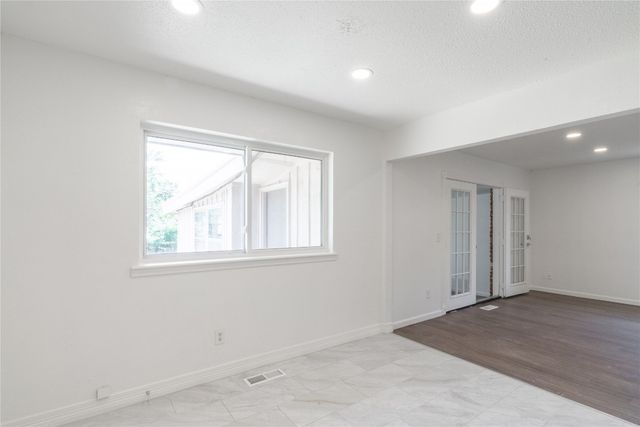 617 W Silver Meadow Drive, Oklahoma City, OK 73110