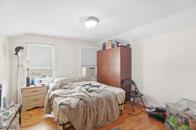 51 N 17Th St, Prospect Park Boro, NJ 07508