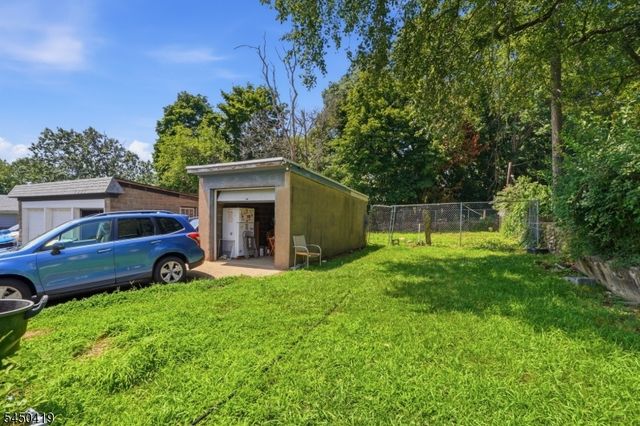 51 N 17Th St, Prospect Park Boro, NJ 07508