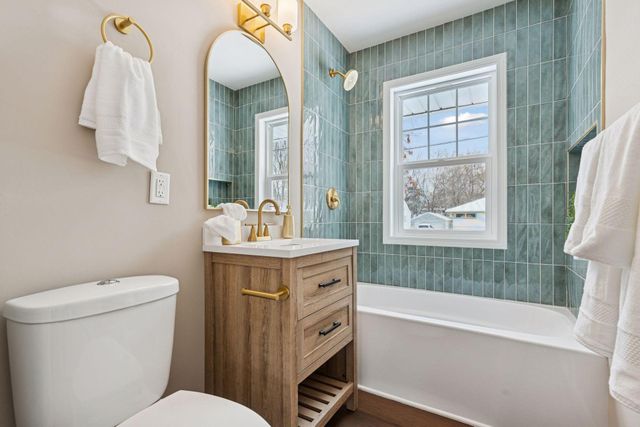 4949 Welcome Avenue N, Crystal, MN 55429