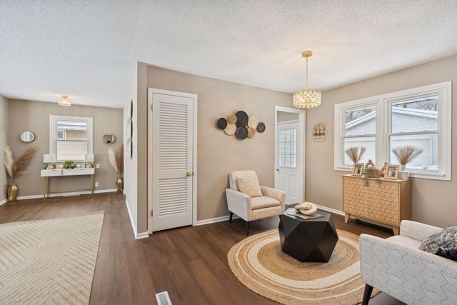 4949 Welcome Avenue N, Crystal, MN 55429