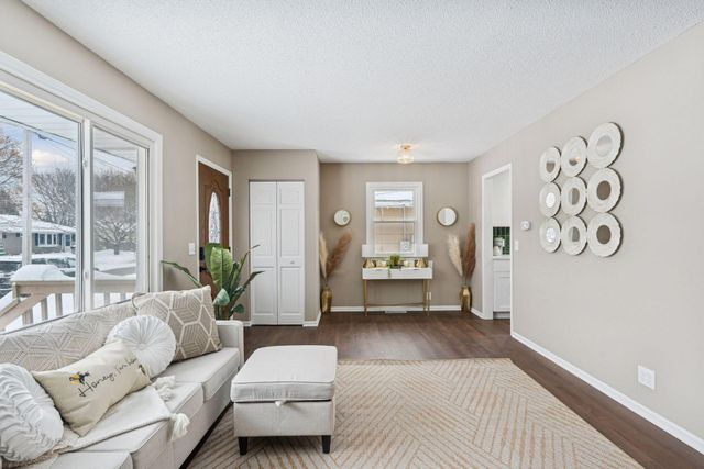 4949 Welcome Avenue N, Crystal, MN 55429