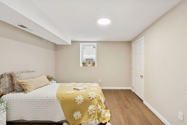 4949 Welcome Avenue N, Crystal, MN 55429