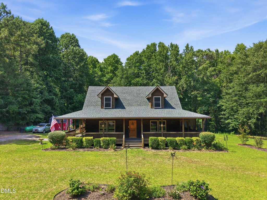 158 Dawn Road, Benson, NC 27504