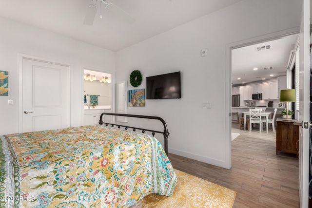 2511 W QUEEN CREEK Road 174, Chandler, AZ 85248