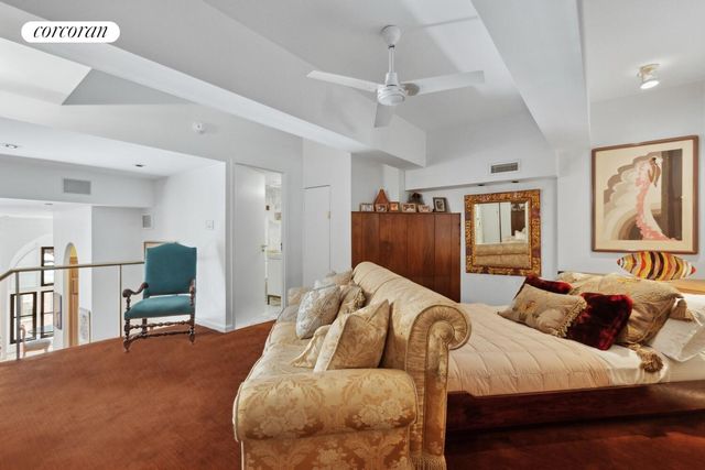 253 W 73rd St Apt 5F, New York City, NY 10023