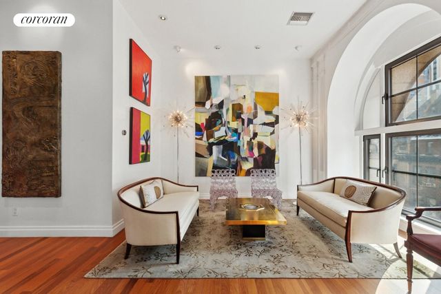 253 W 73rd St Apt 5F, New York City, NY 10023