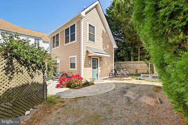 21089 ELIZABETH AVE, Rehoboth Beach, DE 19971