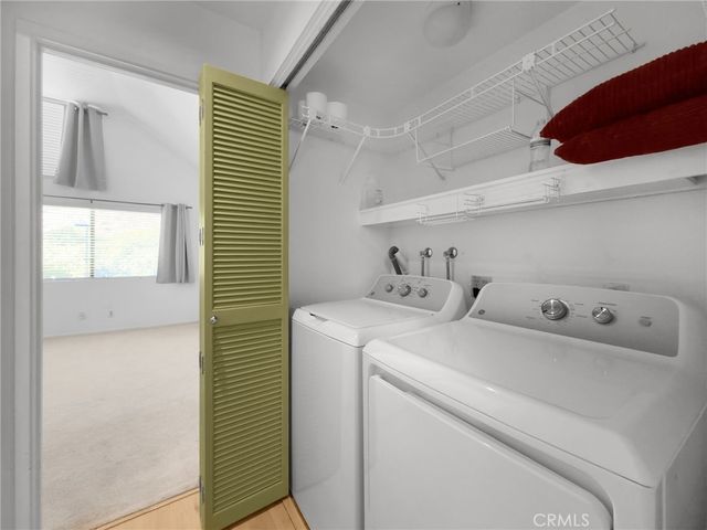 5744 E Creekside 9, Orange, CA 92869