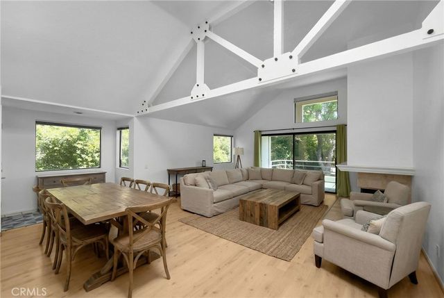 5744 E Creekside 9, Orange, CA 92869